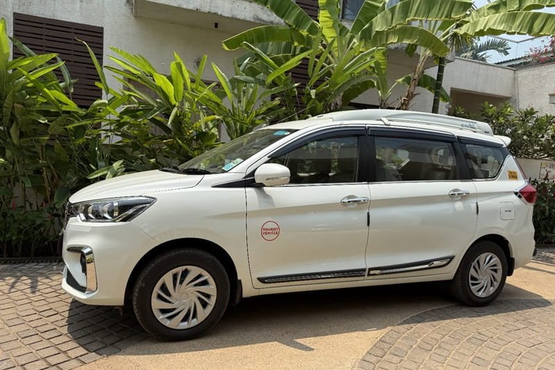 Parineeti Taxi Service Goa